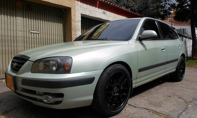 Hyundai Elantra 2.0 ...
