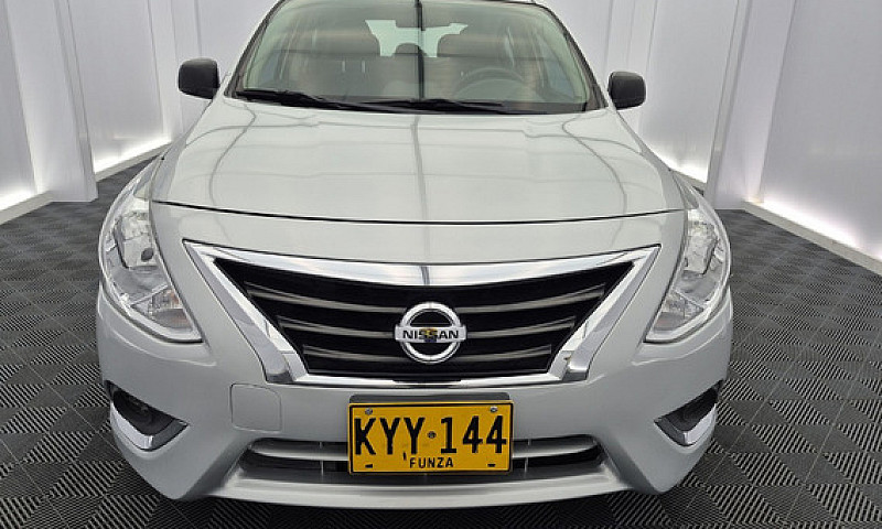 Nissan Versa 1.6 V-D...