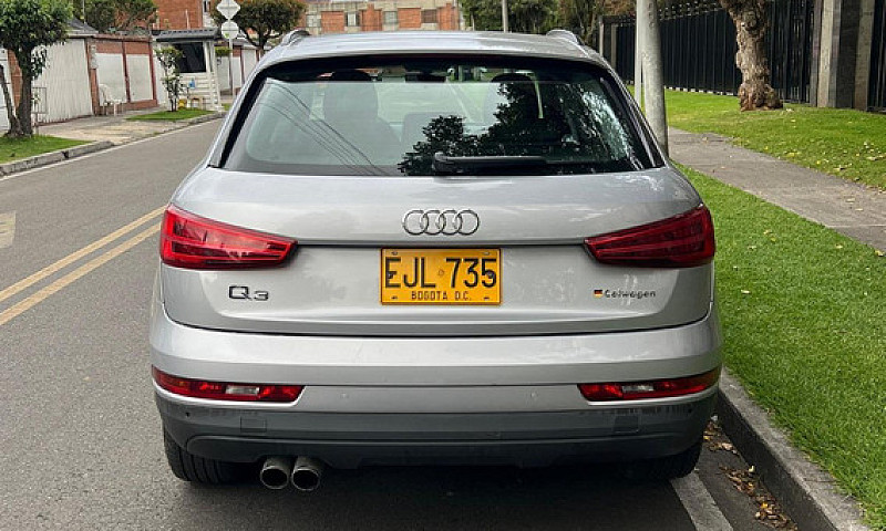 Audi Q3 1.4 Tfsi Att...