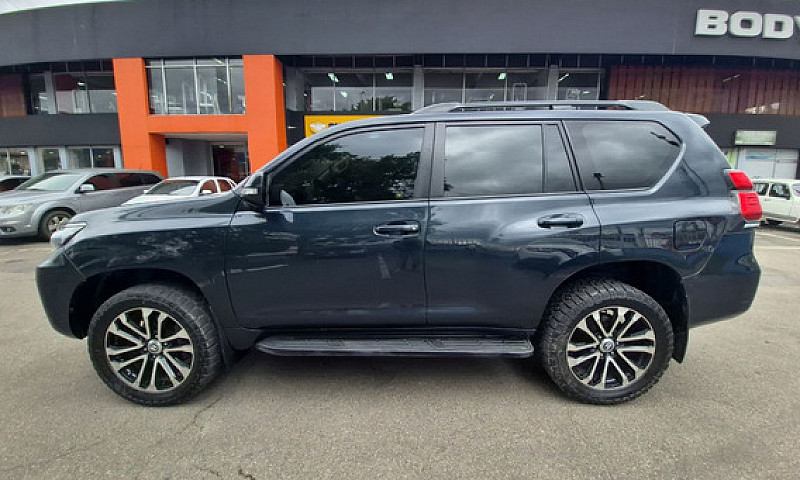Toyota Prado 3.0 Tx-...
