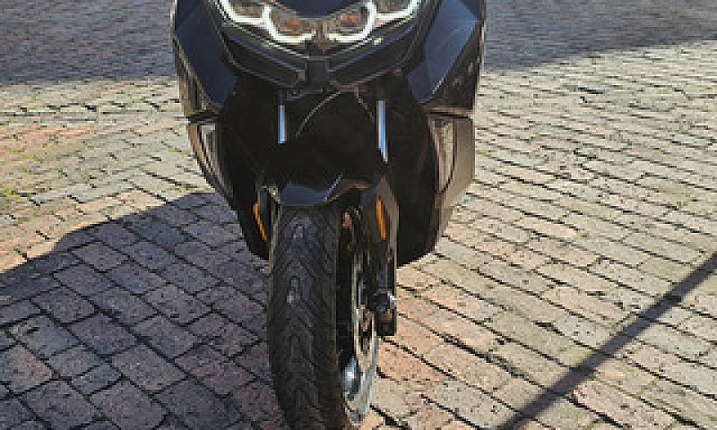 Bmw C400Gt Modelo 20...