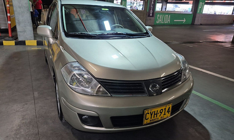 Nissan Tiida Hb 1.8 ...