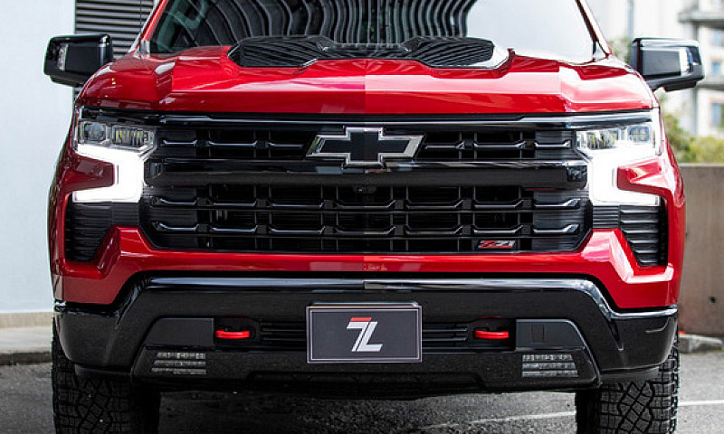 Chevrolet Silverado ...