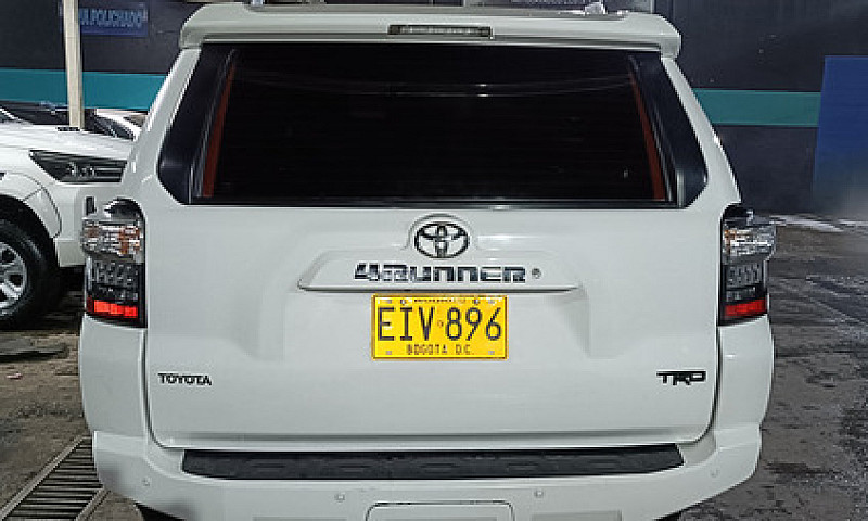 Toyota 4Runner 4.0 S...