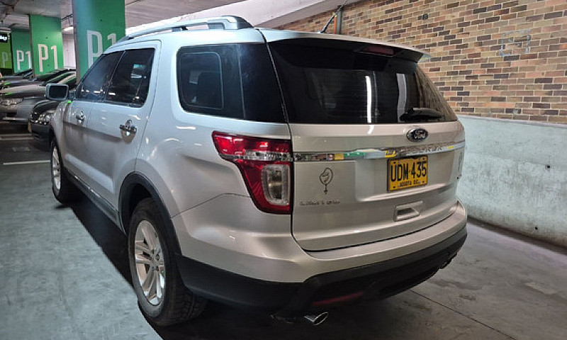 Ford Explorer 3.5 Li...