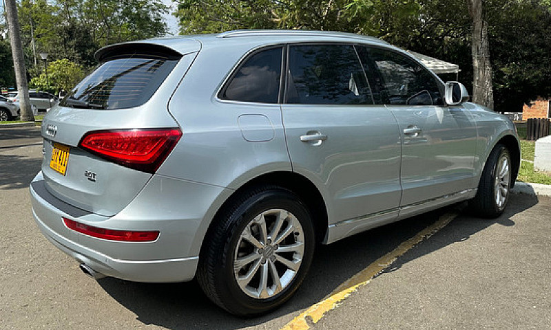 Audi Q5 Blindado...