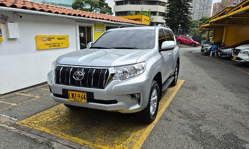 Toyota Prado 2.8 Tx-...