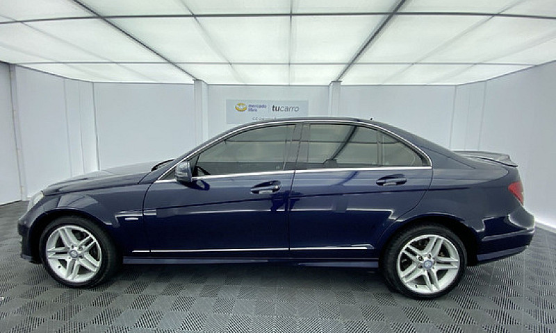 Mercedes-Benz Clase ...