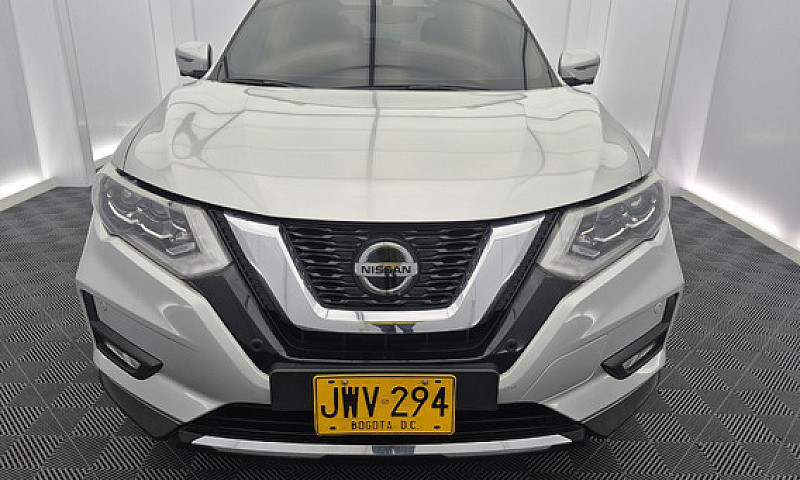 Nissan X-Trail 2.5 E...