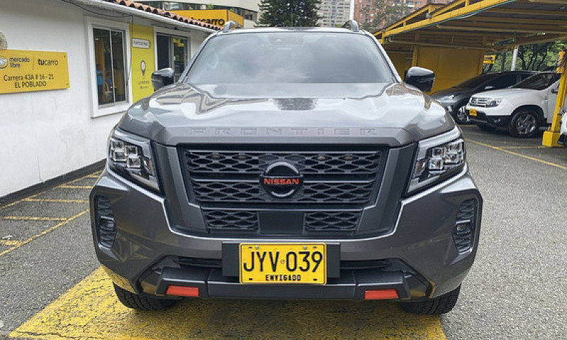 Nissan Frontier 2.5 ...