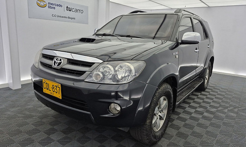 Toyota Fortuner 3.0 ...