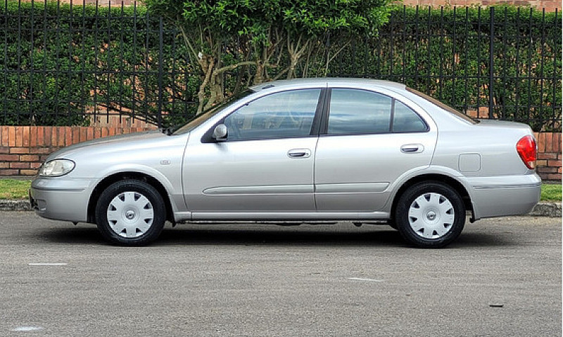 Nissan Almera 1.6 Sg...