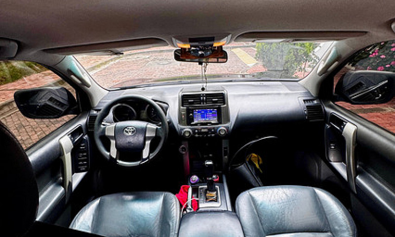 Toyota Prado 3.0 Tx-...