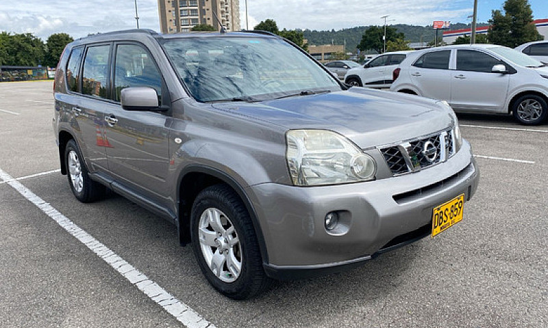 Nissan X Trail I 2.5...