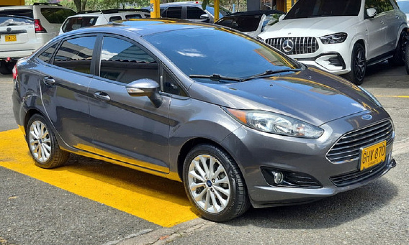 Ford Fiesta 1.6 Spor...