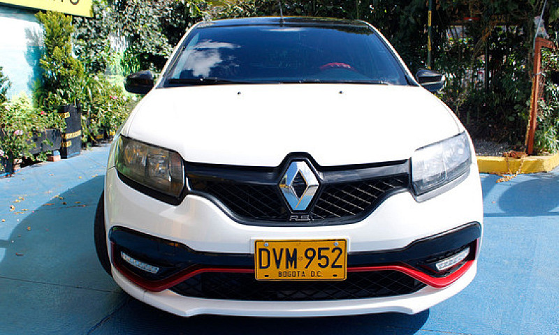 Renault Sandero 2.0 ...
