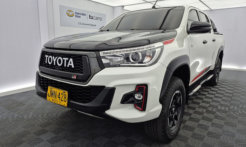 Toyota Hilux 2.8 Grs...