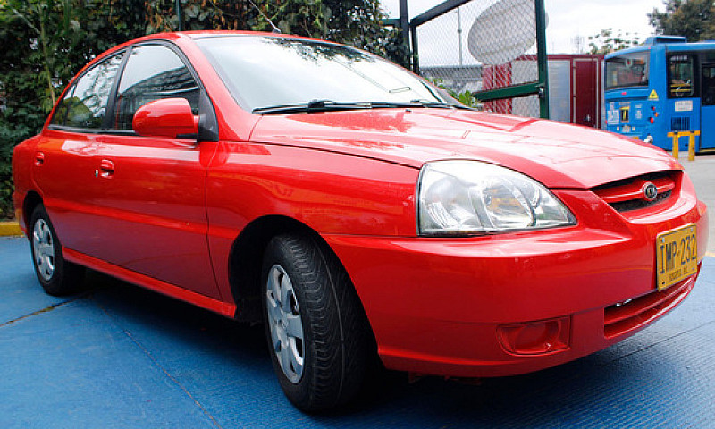 Kia Rio Ls 1.5 Stylu...