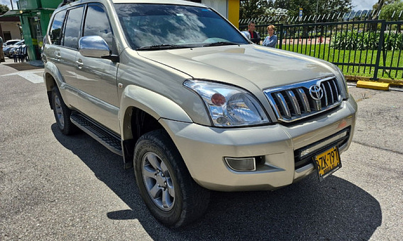 Toyota Land Cruiser ...