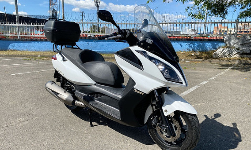 Kymco Downtown 300I...