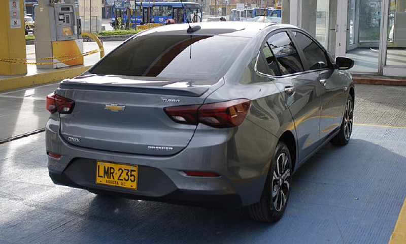 Chevrolet Onix 1.0T ...