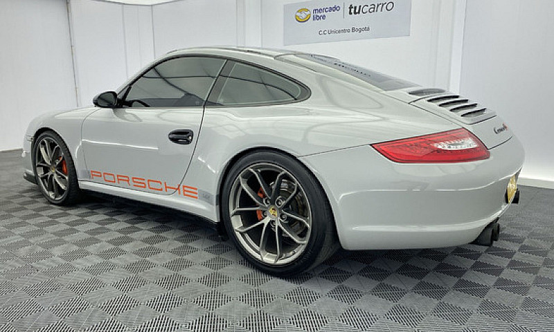 Porsche 911 3.8 Carr...