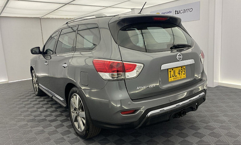 Nissan Pathfinder 3....