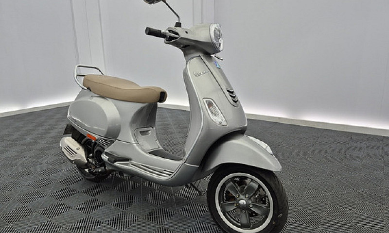 Piaggio Vespa Vxl 15...