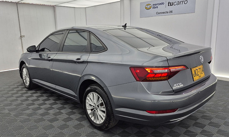 Volkswagen Jetta Tre...