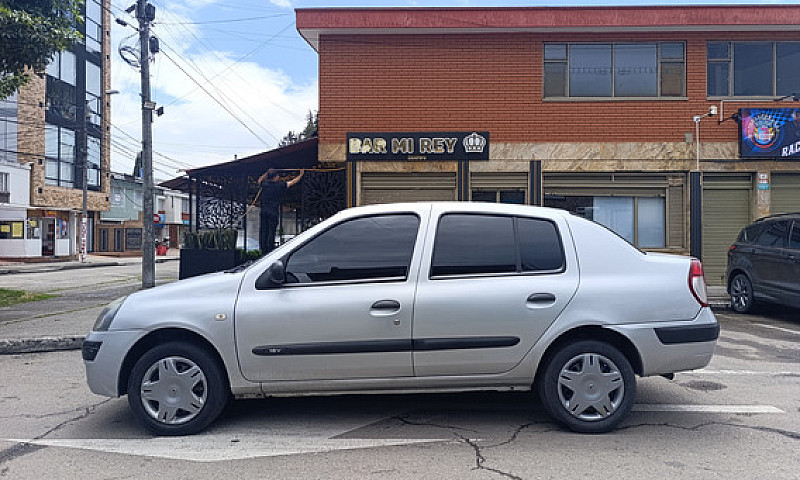 Renault Symbol 1.4 A...