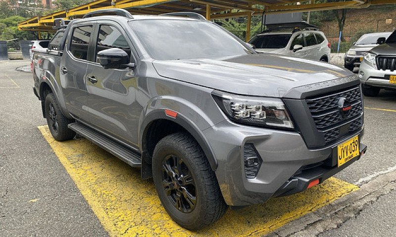 Nissan Frontier 2.5 ...