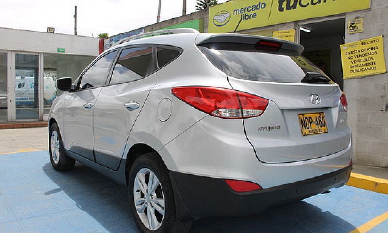 Hyundai Tucson Ix-35...