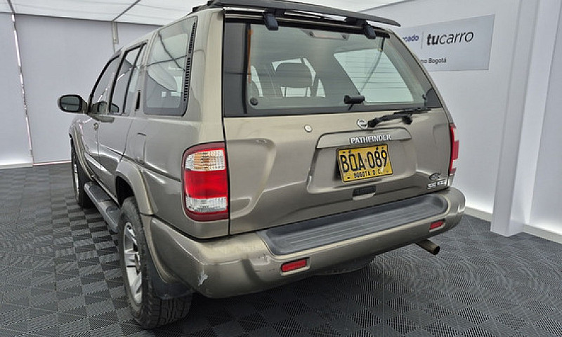 Nissan Pathfinder 3....