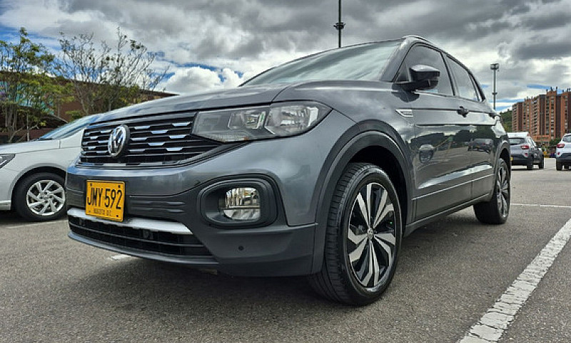 Volkswagen T-Cross 1...