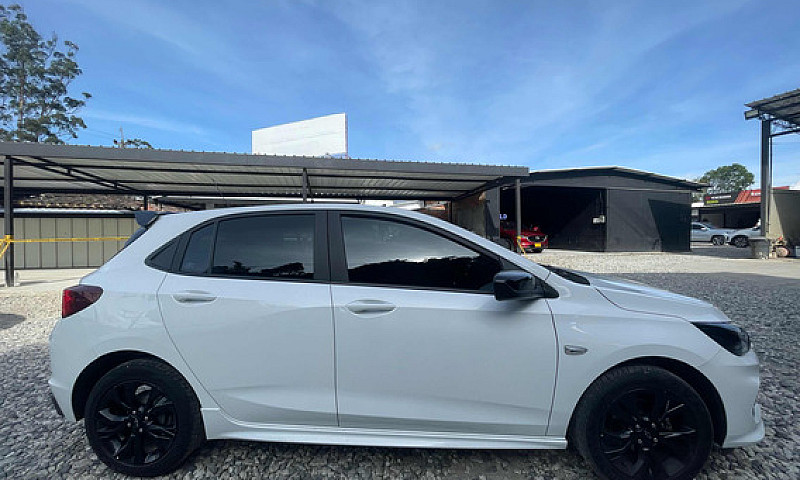 Chevrolet Onix 1.0T ...