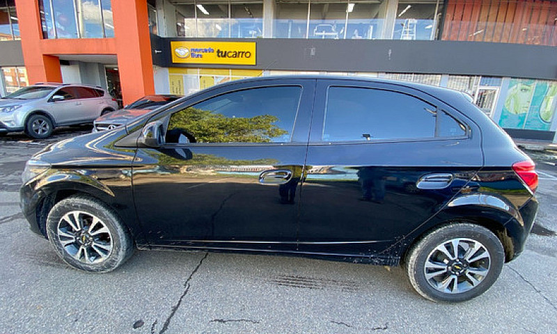 Chevrolet Onix 1.4 L...