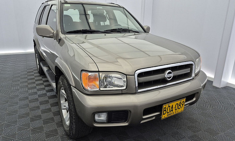 Nissan Pathfinder 3....