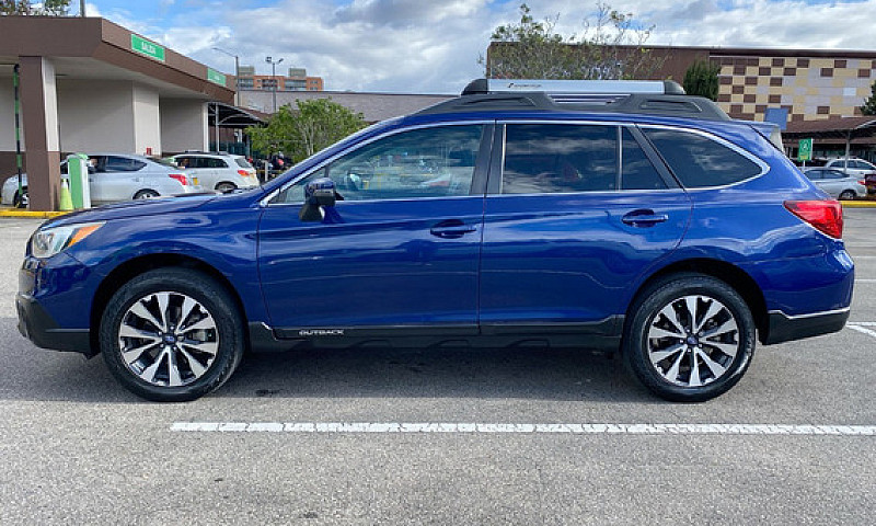 Subaru Outback 3.6R ...
