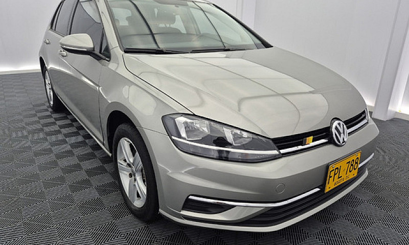 Volkswagen Golf 1.6 ...