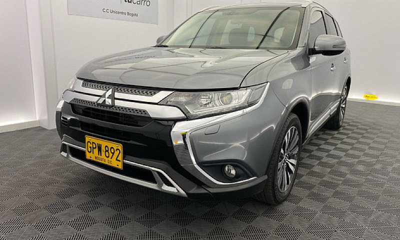 Mitsubishi Outlander...