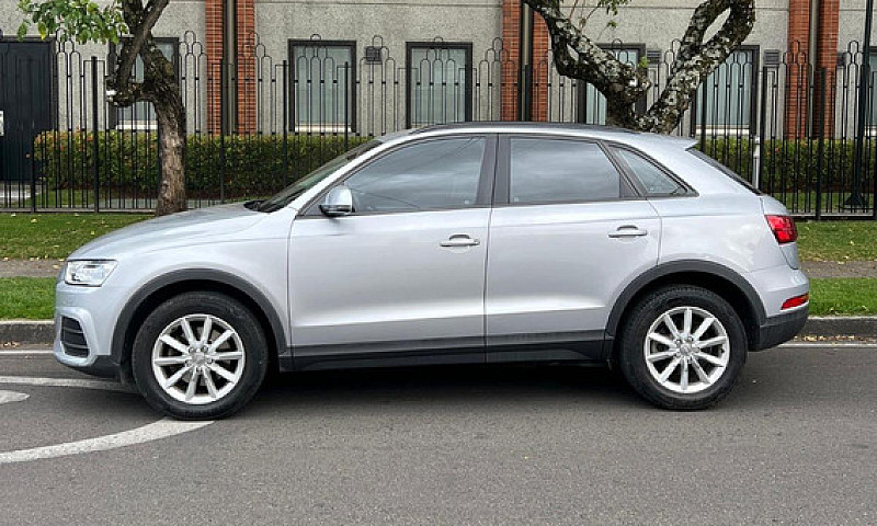 Audi Q3 1.4 Tfsi Att...