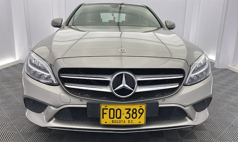 Mercedes-Benz Clase ...