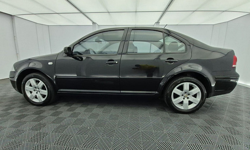 Volkswagen Jetta 2.0...