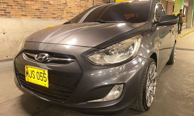 Hyundai Accent 1.4L ...
