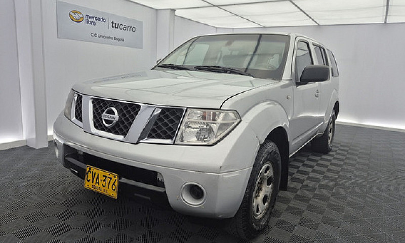 Nissan Pathfinder 4....