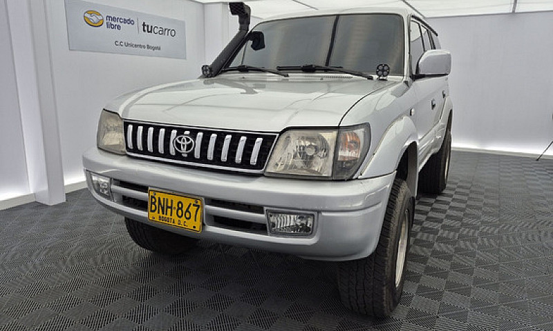 Toyota  Prado Vx 200...