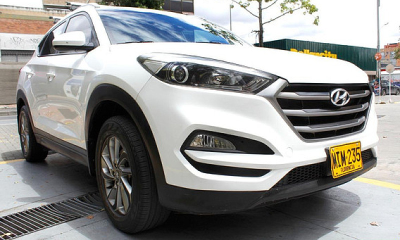 Hyundai Tucson 2.0 N...
