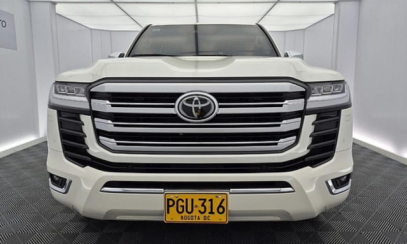 Toyota Land Cruiser ...
