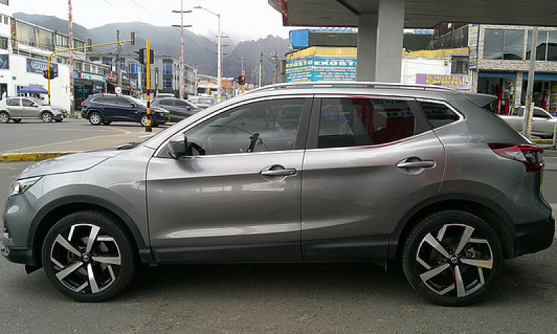 Nissan Qashqai 2.0 E...