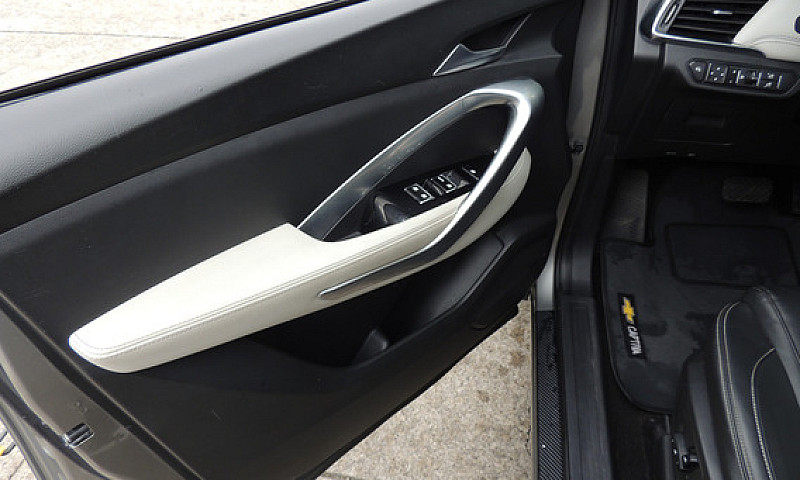 Chevrolet Captiva 1....